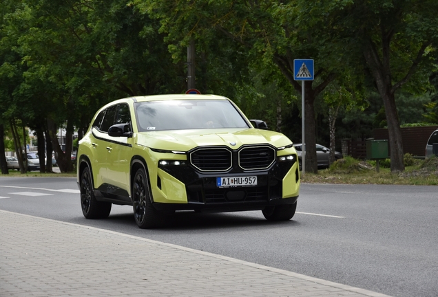 BMW XM G09