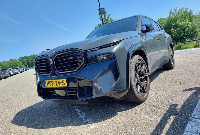 BMW XM G09