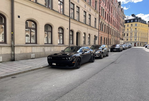 Dodge Challenger SRT Hellcat Widebody