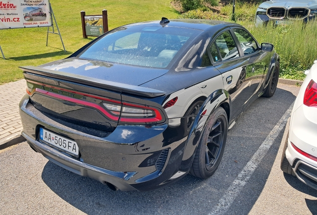 Dodge Charger SRT Hellcat Widebody
