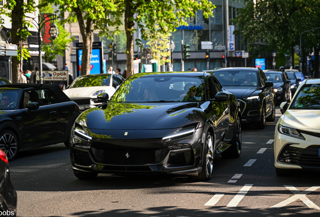 Ferrari Purosangue