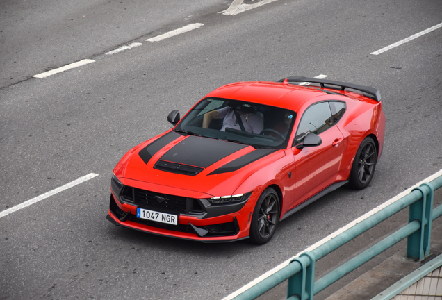 Ford Mustang Dark Horse 2024