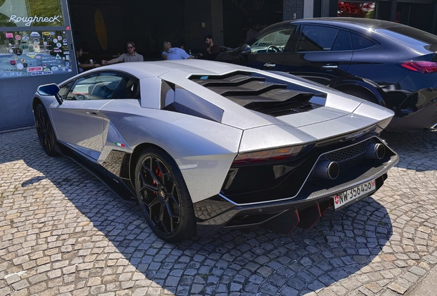 Lamborghini Aventador LP780-4 Ultimae