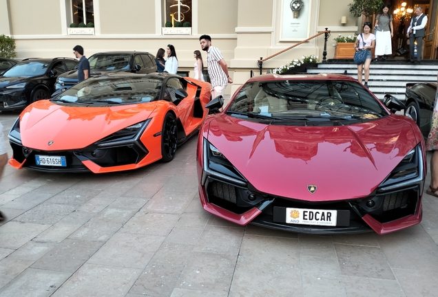 Lamborghini Revuelto