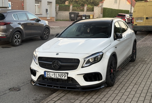 Mercedes-AMG GLA 45 X156 2017
