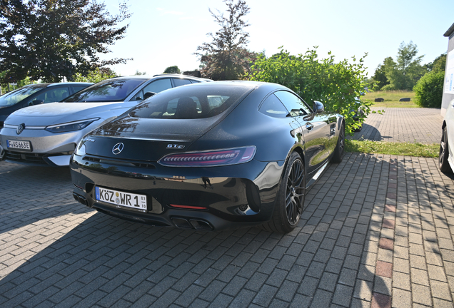 Mercedes-AMG GT C C190 2019