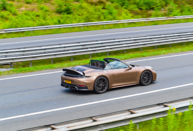 Porsche 992 Carrera 4 GTS Cabriolet MkII