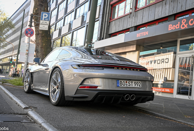 Porsche 992 S/T