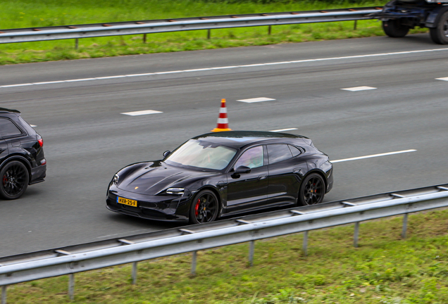 Porsche Taycan GTS Sport Turismo MkI