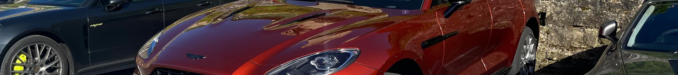 Aston Martin DBX