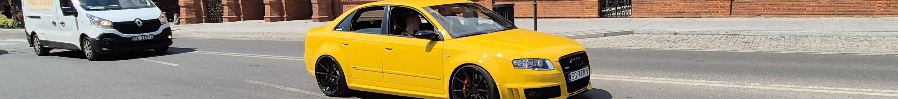 Audi RS4 Sedan