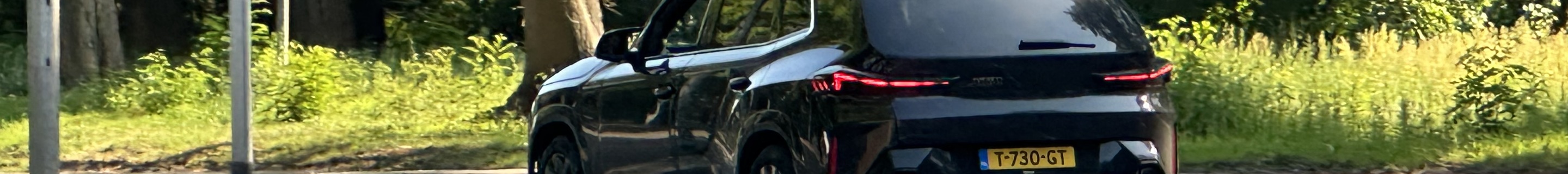BMW XM G09
