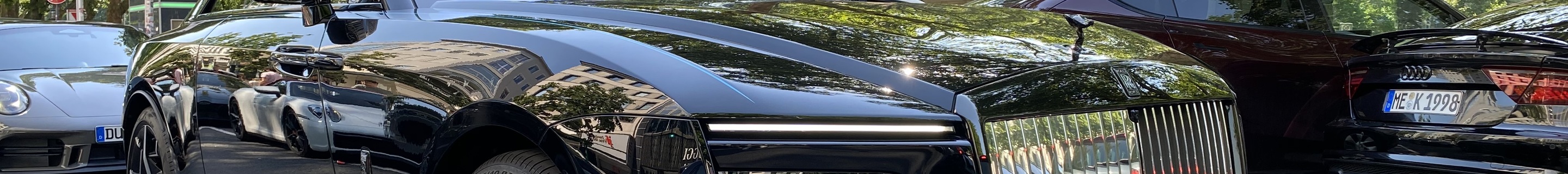 Rolls-Royce Spectre Black Badge