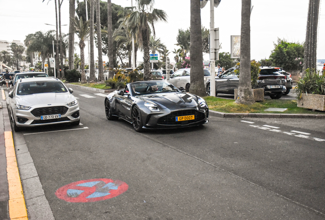 Aston Martin V8 Vantage Roadster 2020
