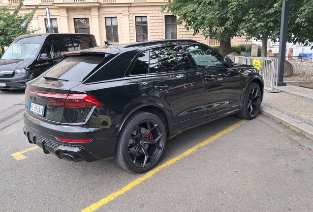 Audi RS Q8 2024
