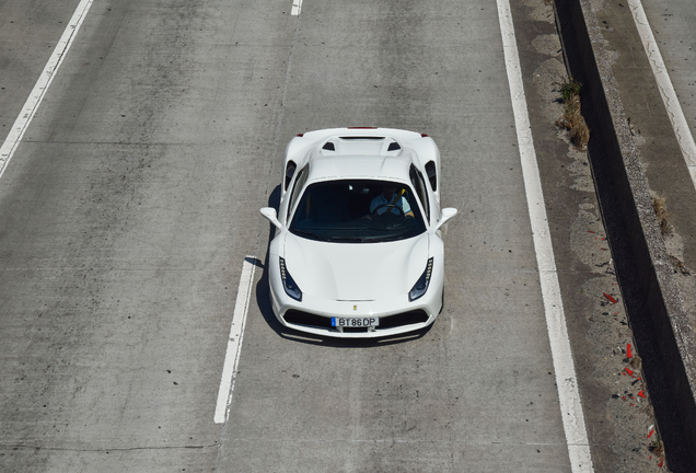Ferrari 488 Spider