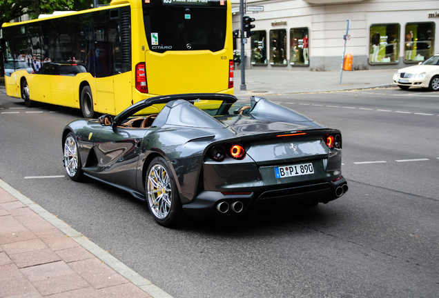Ferrari 812 GTS