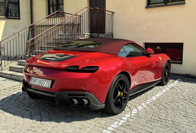Ferrari Roma Spider