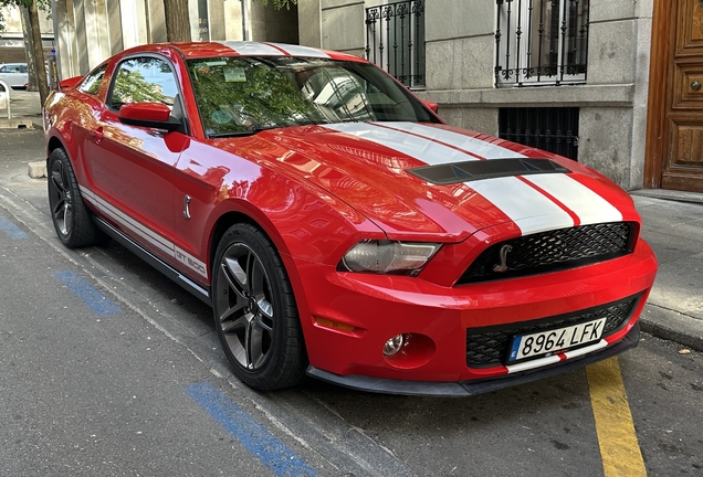 Ford Mustang Shelby GT500 2010