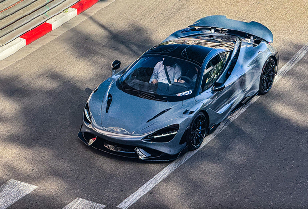 McLaren 765LT