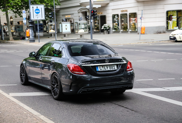 Mercedes-AMG C 63 S W205