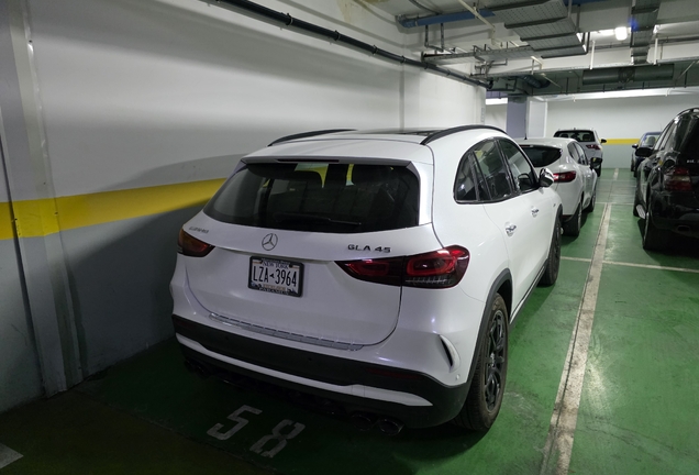 Mercedes-AMG GLA 45 H247