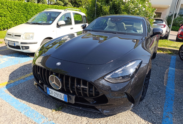 Mercedes-AMG GT 63 C192