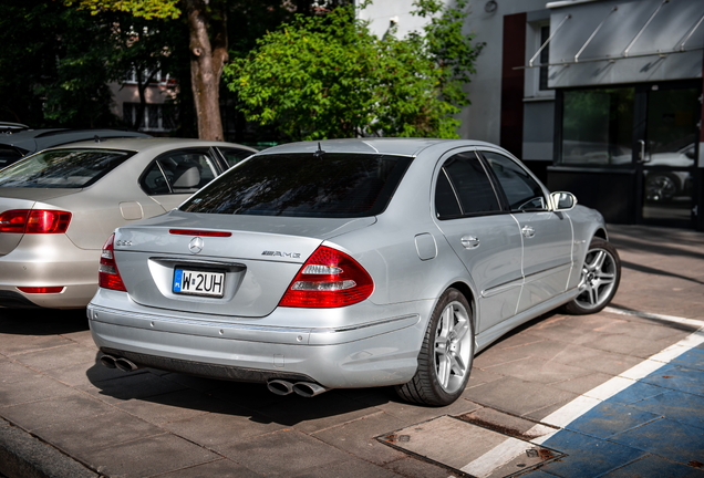 Mercedes-Benz E 55 AMG