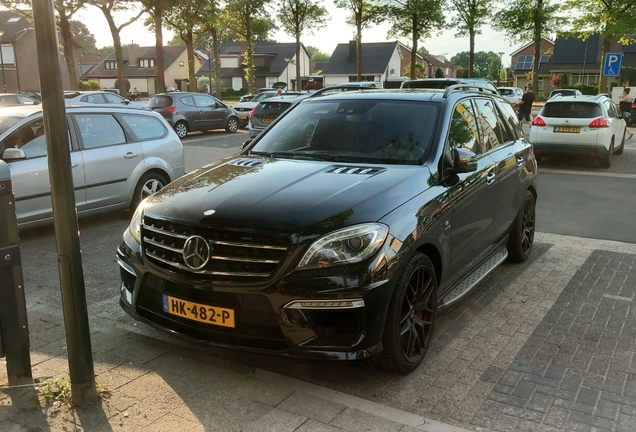 Mercedes-Benz ML 63 AMG W166