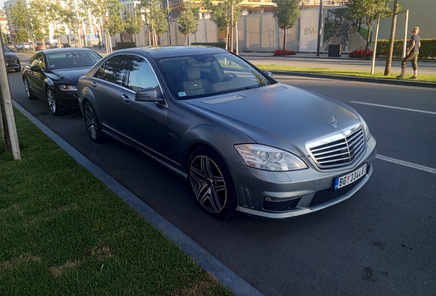 Mercedes-Benz S 63 AMG W221 2010