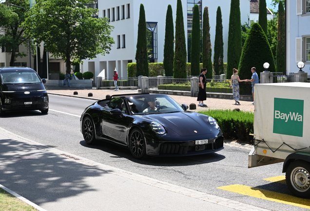 Porsche 992 Carrera 4 GTS Cabriolet MkII
