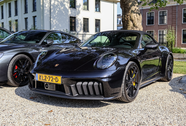 Porsche 992 Carrera 4 GTS Cabriolet MkII