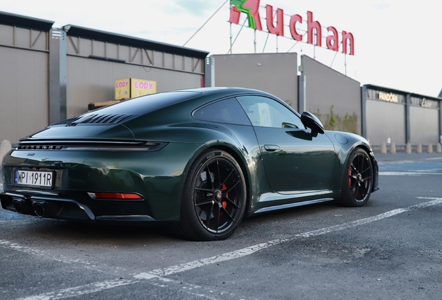 Porsche 992 Carrera 4 GTS MkII