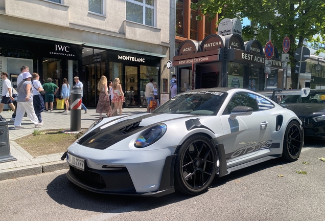 Porsche 992 GT3 RS MkI Weissach Package