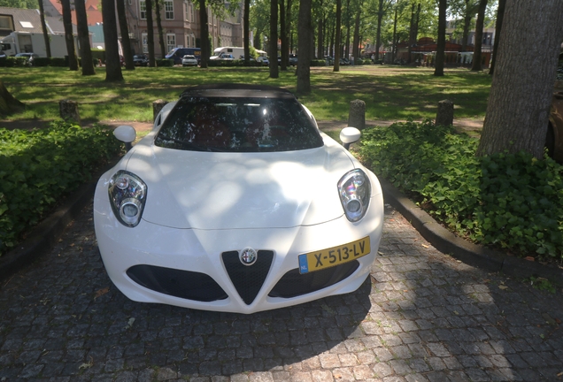 Alfa Romeo 4C Spider