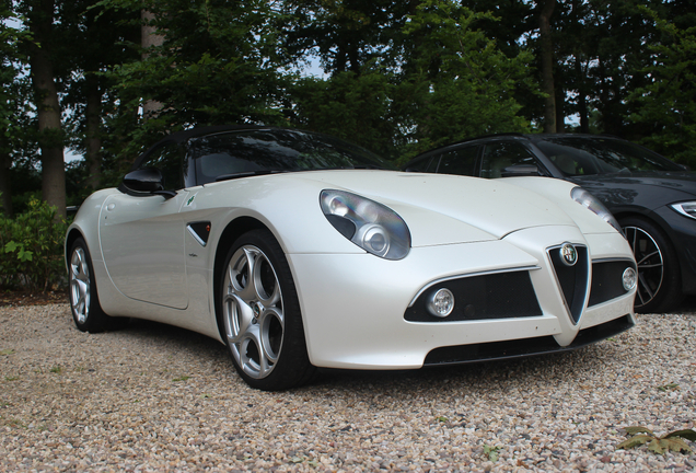 Alfa Romeo 8C Spider