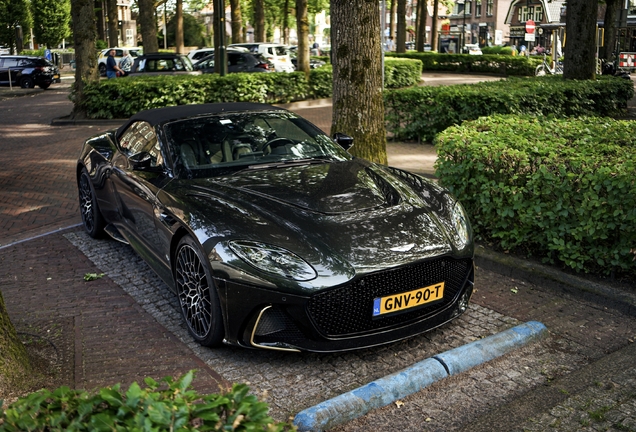 Aston Martin DBS 770 Ultimate Volante