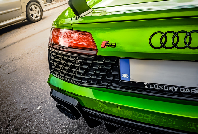 Audi R8 V10