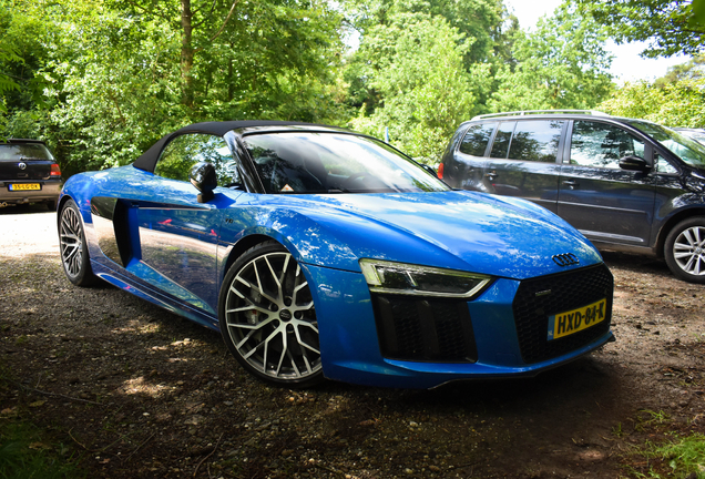 Audi R8 V10 Spyder 2016