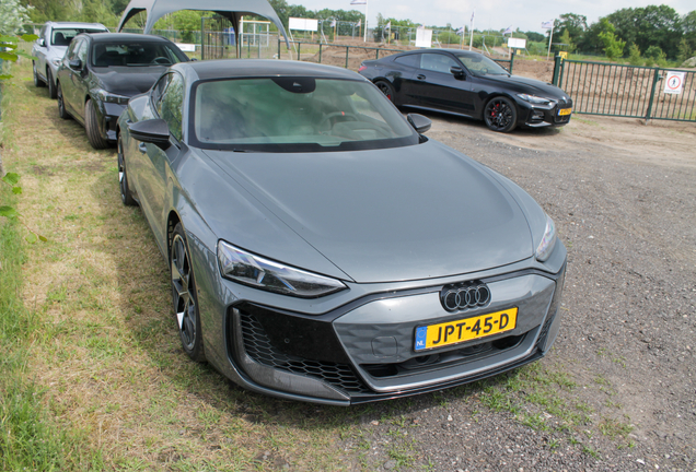 Audi RS E-Tron GT 2025