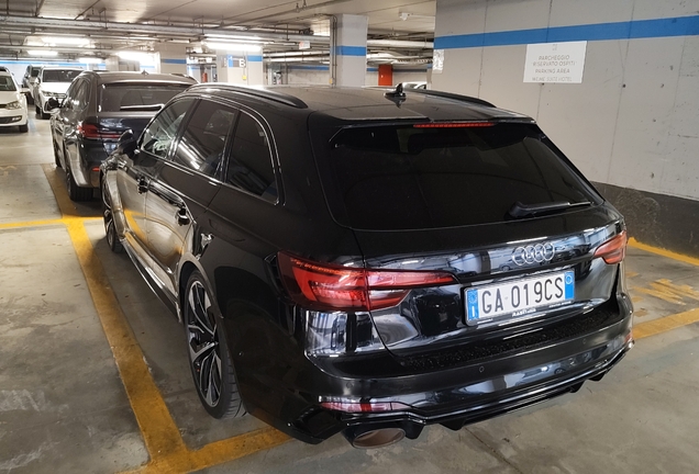 Audi RS4 Avant B9