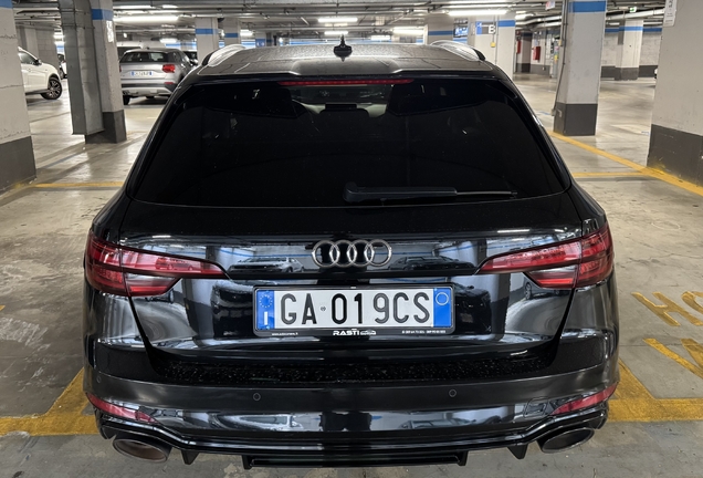 Audi RS4 Avant B9