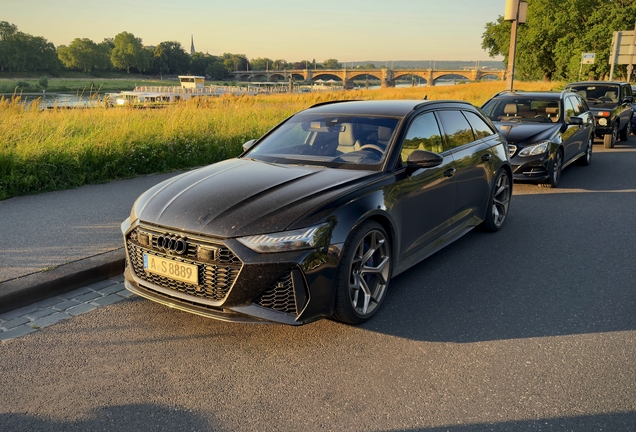 Audi RS6 Avant C8