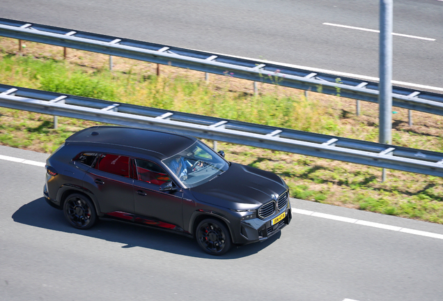 BMW XM G09