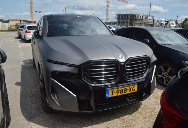 BMW XM G09