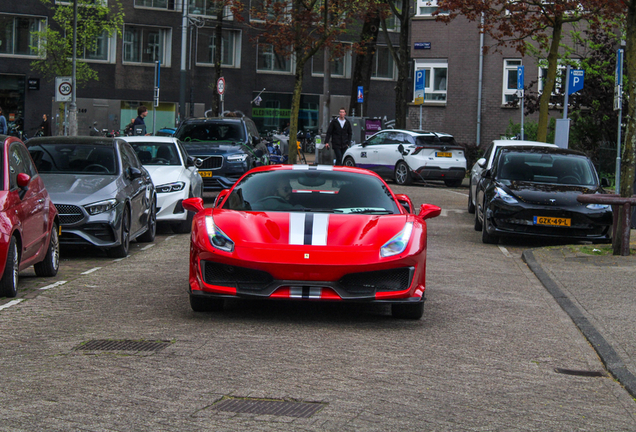 Ferrari 488 Pista
