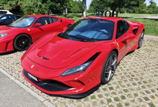 Ferrari F8 Spider