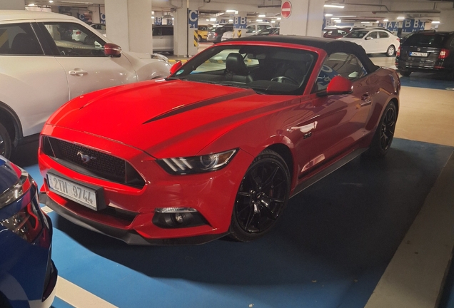 Ford Mustang GT Convertible 2015