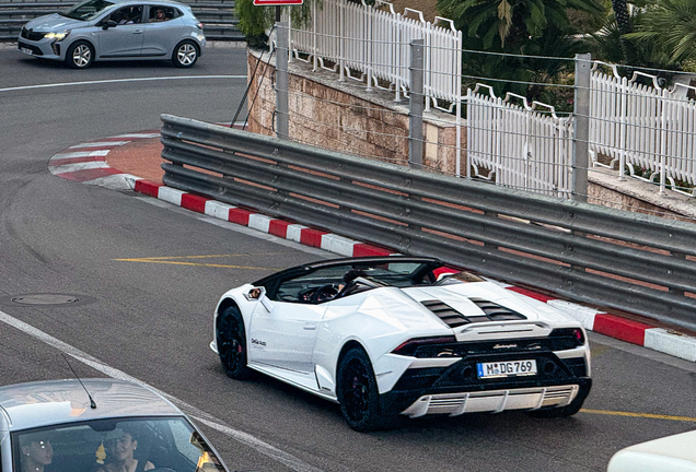 Lamborghini Huracán LP640-4 EVO Spyder