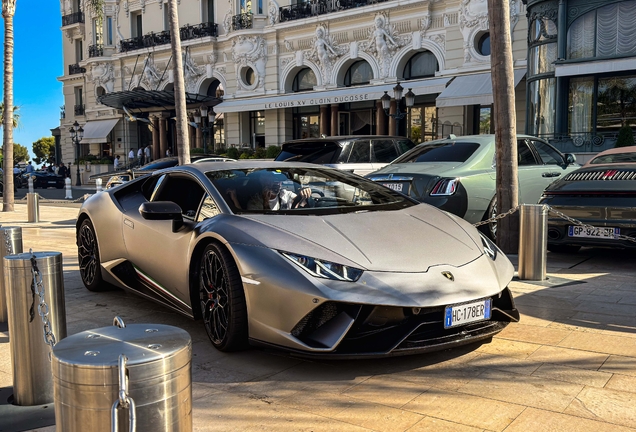 Lamborghini Huracán LP640-4 Performante